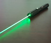 Load image into Gallery viewer, Powerful green laser pointer 1.2W Visible beam burning high power 520nm  1W +