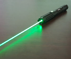 Powerful green laser pointer 1.2W Visible beam burning high power 520nm  1W +