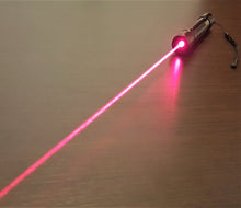 Laden Sie das Bild in den Galerie-Viewer, Powerful red laser pointer 300mW visible beam 650nm high power lazer pointer, Zeus pocket stronger than wickedlasers &amp; sanwulasers